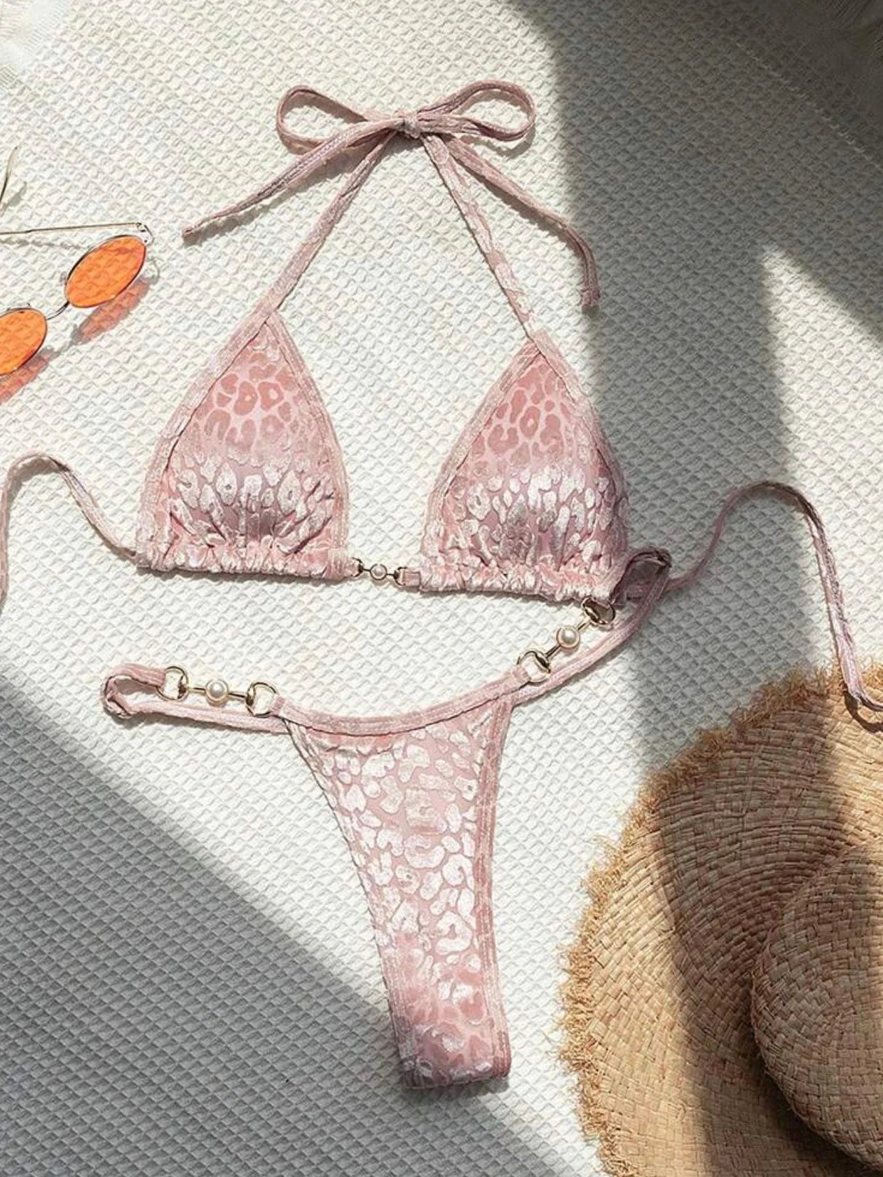 Micro bikini rose brillant 2025 Femme Sexy PU Perles Push-up String Maillot de bain été Maillot de bain bandage vacances