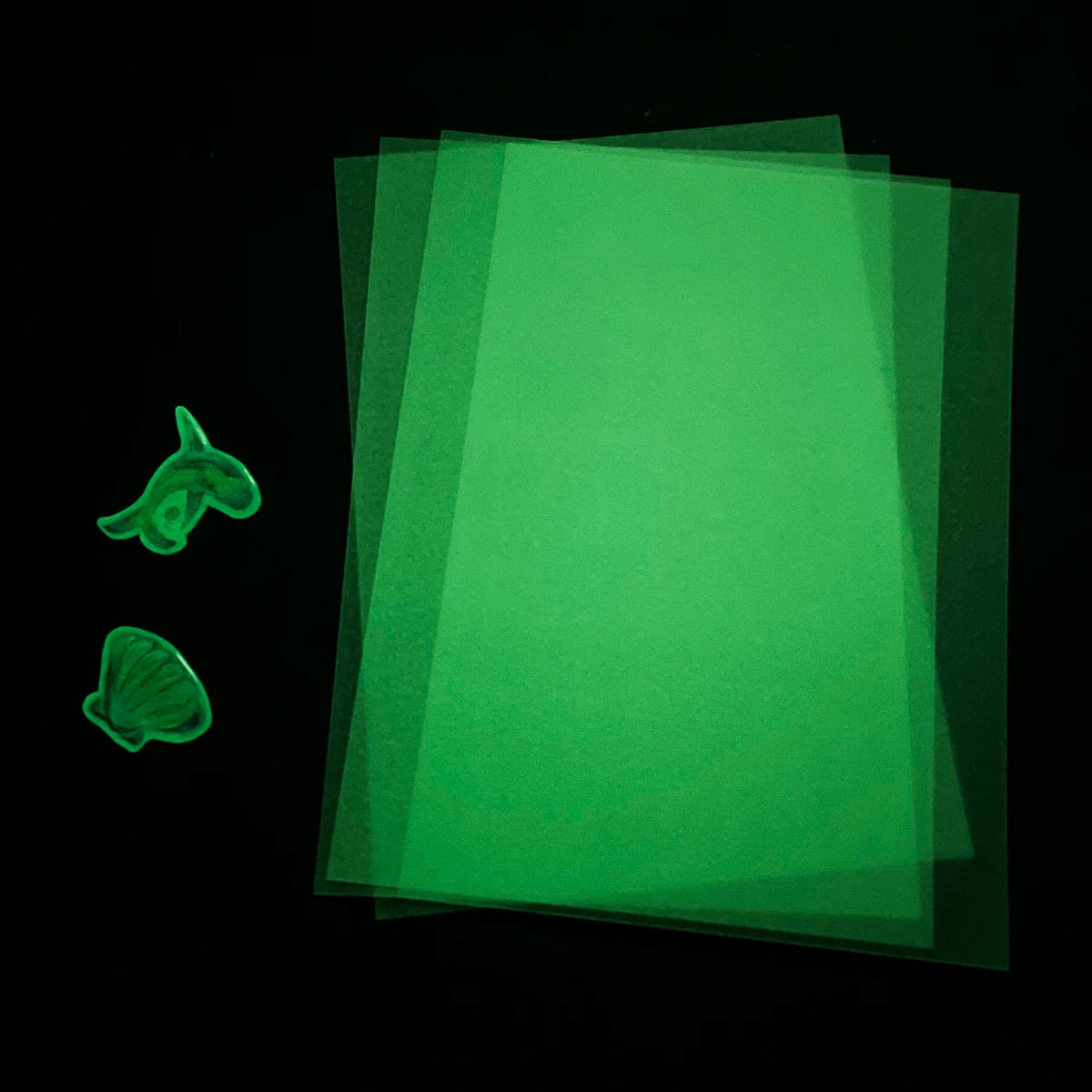 Lot de 5 feuilles de plastique thermorétractable, transparentes et vierges, pour loisirs créatifs (14,5 x 20 cm).