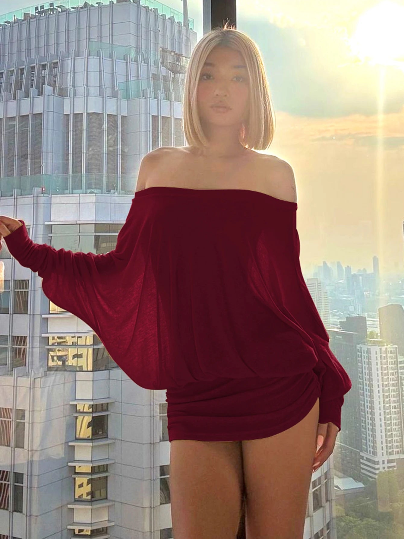Robe mini Dulzura à épaules dénudées et manches longues, ornée de patchwork froncé, pour femme, tenue sexy, élégante et décontractée idéale pour les soirées et les clubs, printemps-été.