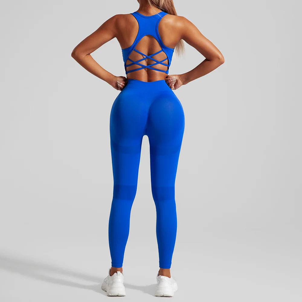 Ensemble de sport sans coutures pour femme : pantalon de yoga taille haute et brassière de sport avec coussinets amovibles pour un effet push-up fessier, idéal pour la course et l'entraînement.
