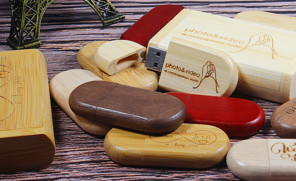 JASTER Lot de 10 clés USB 2.0 en bois (logo personnalisable) - 4 Go, 8 Go, 16 Go, 32 Go, 64 Go, 128 Go - Cadeau de mariage