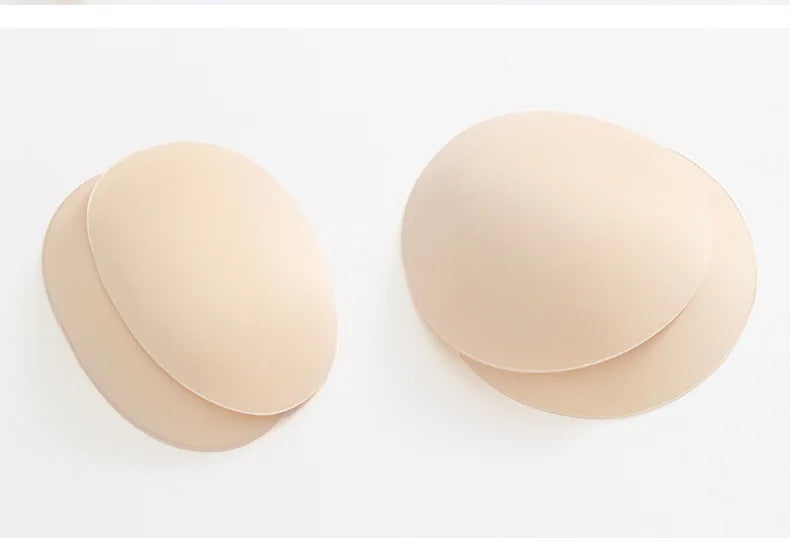 Culotte gainante avec coussinets pour les hanches, effet push-up et rehausseur de fesses, ventre plat, effet lissant, effet fesses rebondies.