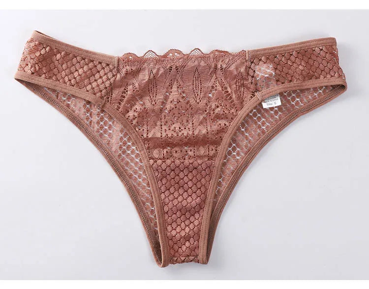 TERMEZY Culotte en dentelle sexy pour femme, taille basse, sous-vêtement transparent, string uni, lingerie douce et séduisante
