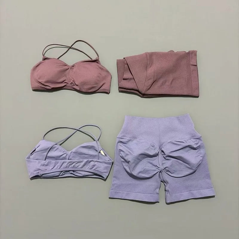 Ensemble de sport HISTELLO Vision 2 pièces pour femme : soutien-gorge de yoga à bretelles, short froncé, tenue de fitness et ensemble de yoga sans coutures.