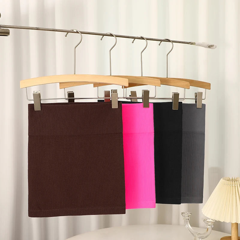 FINETOO Printemps Été Nouvelle Jupe Mini Taille Haute Élastique Noire Affinante en Tricot Court pour Femmes Professionnelles