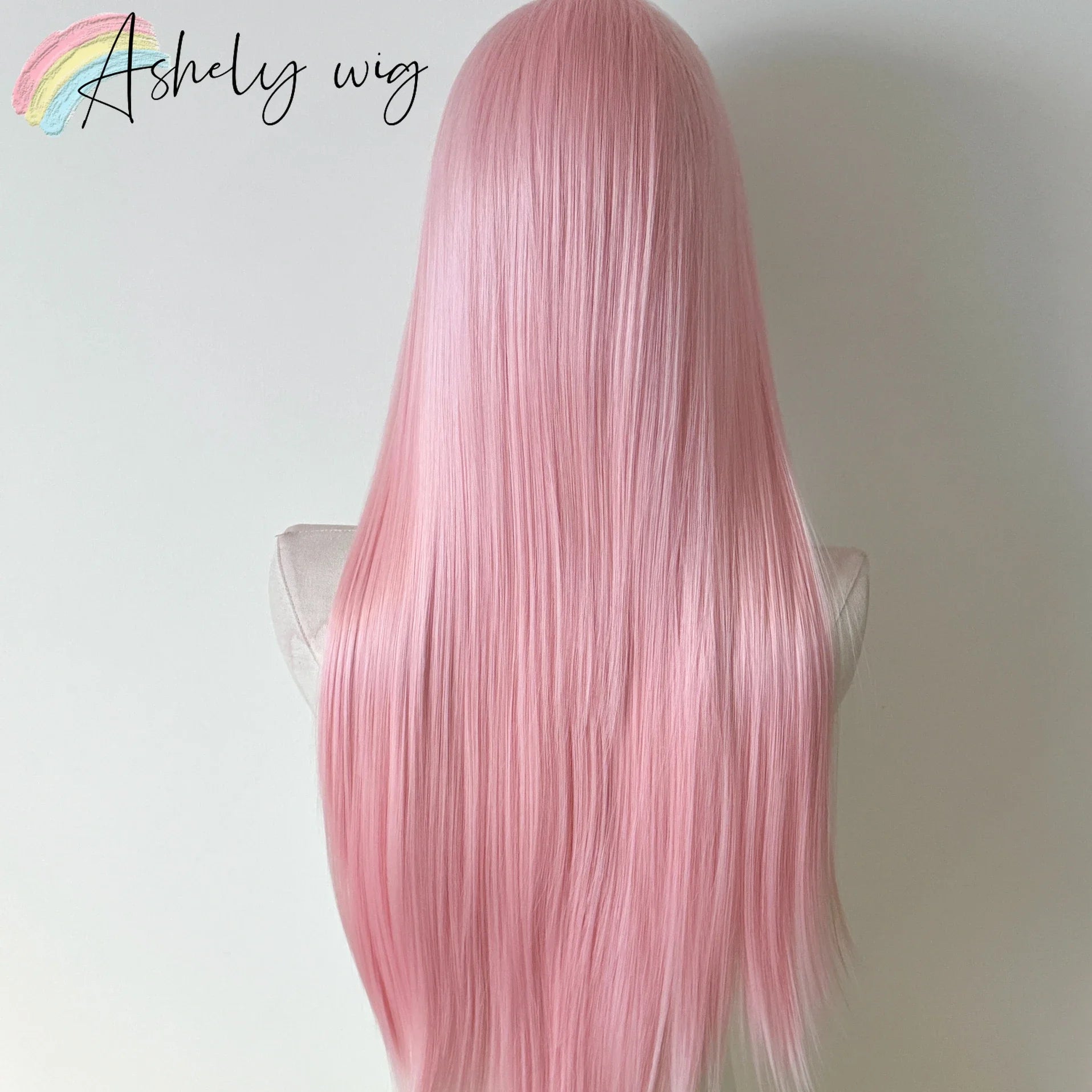 Perruque rose clair pour femme, perruque frontale en dentelle 13x4, 66 cm de long, lisse, en fibres synthétiques douces et naturelles résistantes à la chaleur, perruque cosplay