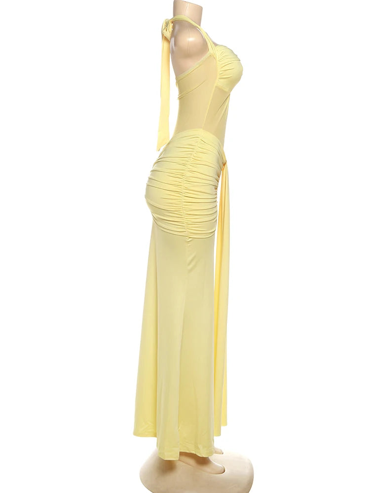 Robe maxi élégante patchwork pour femme, style classique et sexy, avec rubans transparents, dos nu et bretelles fines, coupe moulante, tendance festival et soirée.
