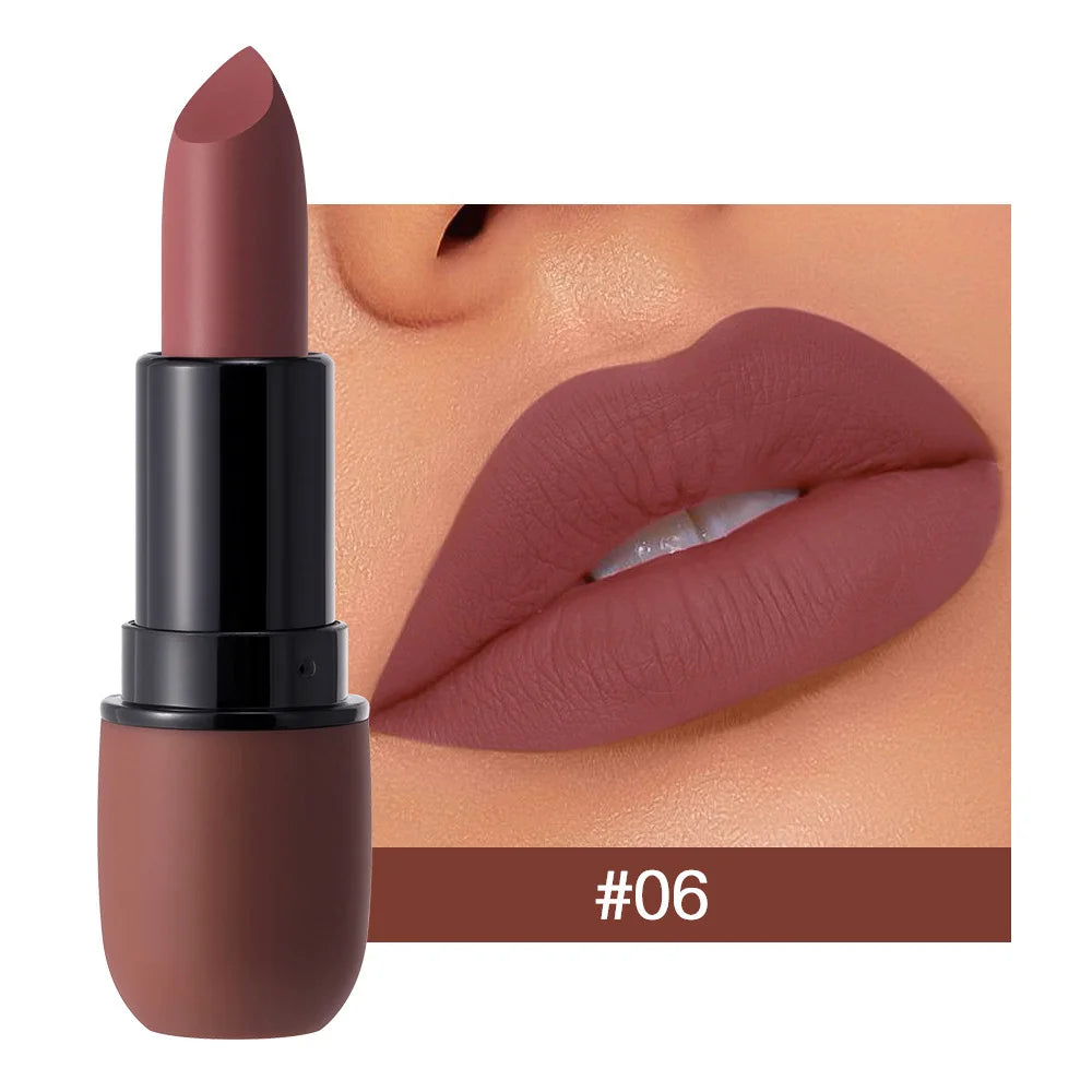 Rouge à lèvres mat 6 couleurs : Couleur veloutée, texture lisse, waterproof, maquillage des lèvres longue tenue