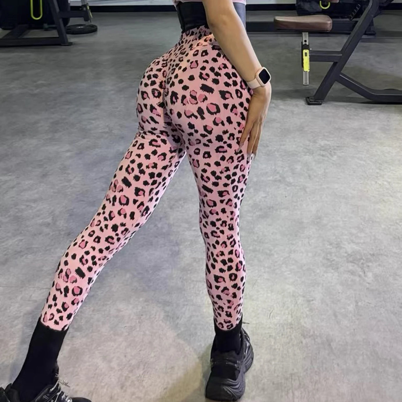 Leggings de gym léopard pour femmes, effet push-up fessier, leggings de sport, pantalon de yoga, collants de fitness et de sport en extérieur