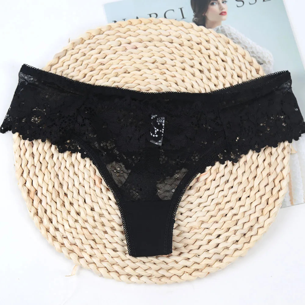 Culotte noire sexy en dentelle ajourée à motif floral, taille basse, sous-vêtements respirants, lingerie féminine