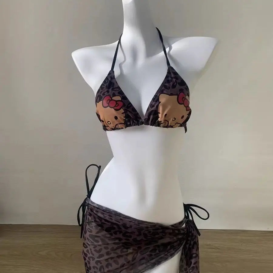 Maillot de bain Hello Kitty Sanrio imprimé léopard, 3 pièces, mignon, dos nu, pour les vacances, idéal pour les petites filles.