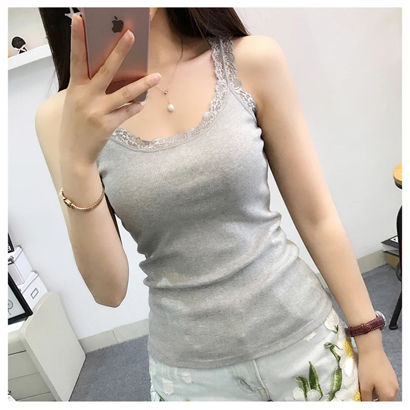 Débardeur d'été noir sans manches pour femme, avec haut en dentelle et intérieur rouge, style camisole en dentelle, sous-vêtements amples, vêtements pour femmes, gilet