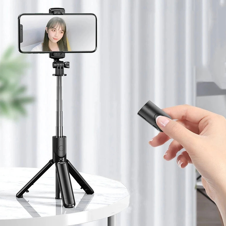 Perche à selfie sans fil Bluetooth avec trépied pliable et portable, éclairage d'appoint et télécommande pour smartphones Android et iPhone.