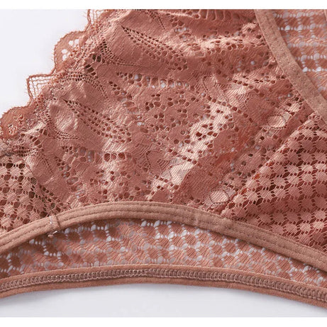 TERMEZY Culotte en dentelle sexy pour femme, taille basse, sous-vêtement transparent, string uni, lingerie douce et séduisante