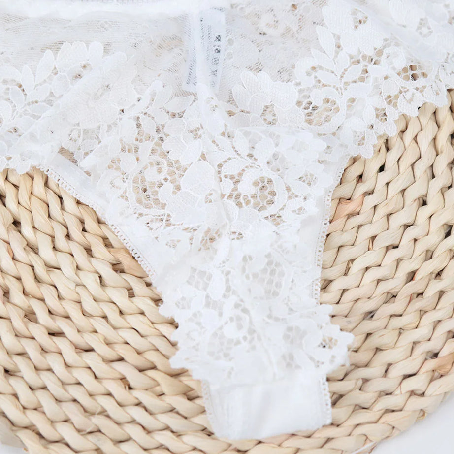 Culotte noire sexy en dentelle ajourée à motif floral, taille basse, sous-vêtements respirants, lingerie féminine