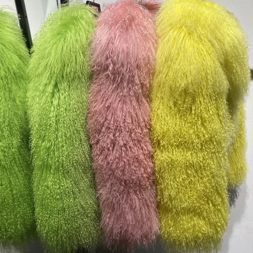 Manteau court en véritable fourrure de mouton de Mongolie, manches longues, pour femme.