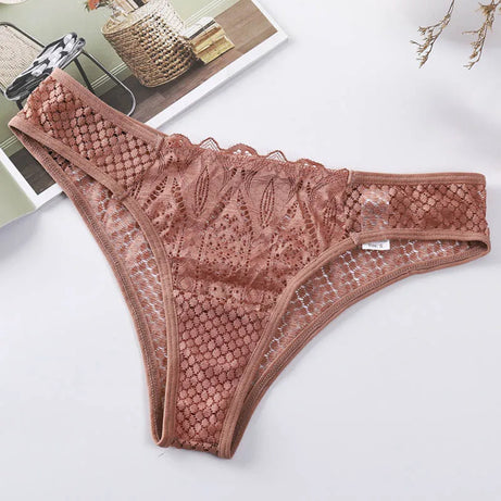TERMEZY Culotte en dentelle sexy pour femme, taille basse, sous-vêtement transparent, string uni, lingerie douce et séduisante