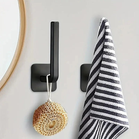 Lot de 2/4 crochets adhésifs résistants sans perçage pour étagère ou porte-chapeaux.