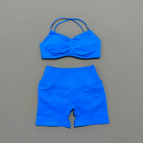 Ensemble de sport HISTELLO Vision 2 pièces pour femme : soutien-gorge de yoga à bretelles, short froncé, tenue de fitness et ensemble de yoga sans coutures.