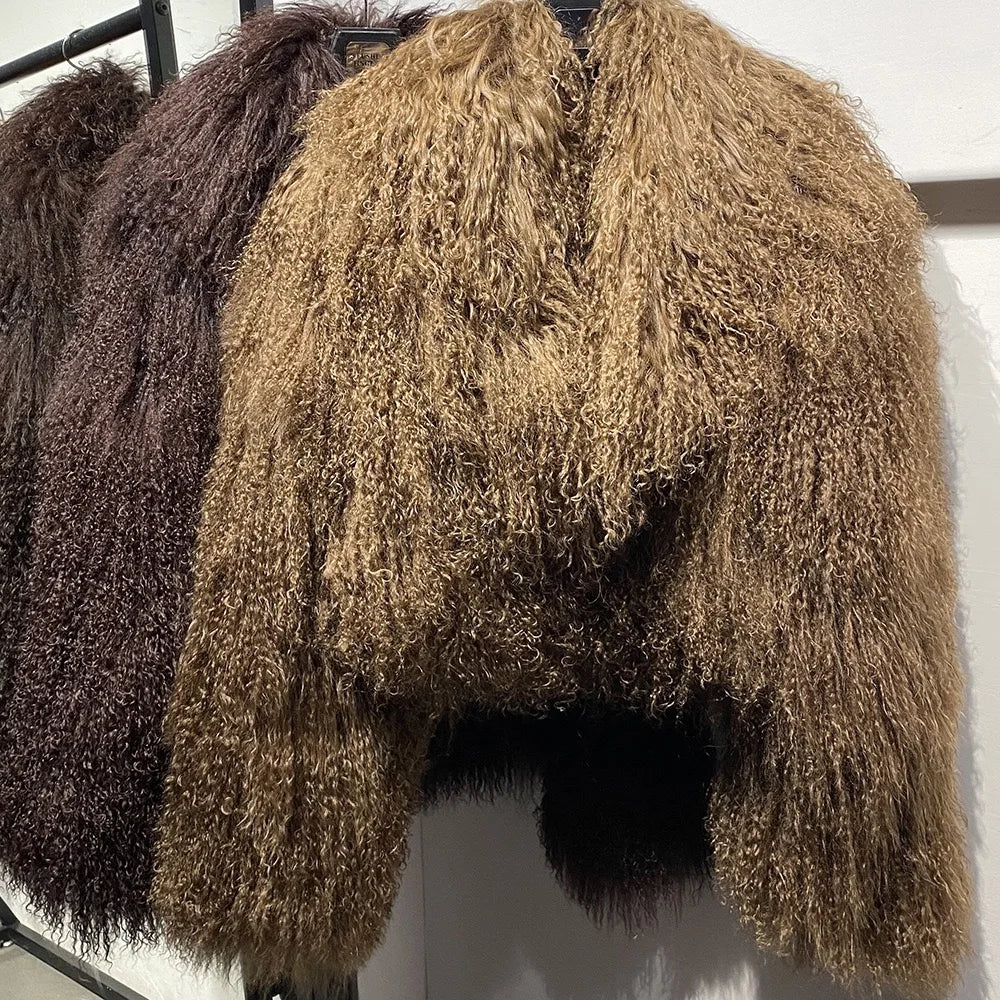 Manteau court en véritable fourrure de mouton de Mongolie, manches longues, pour femme.