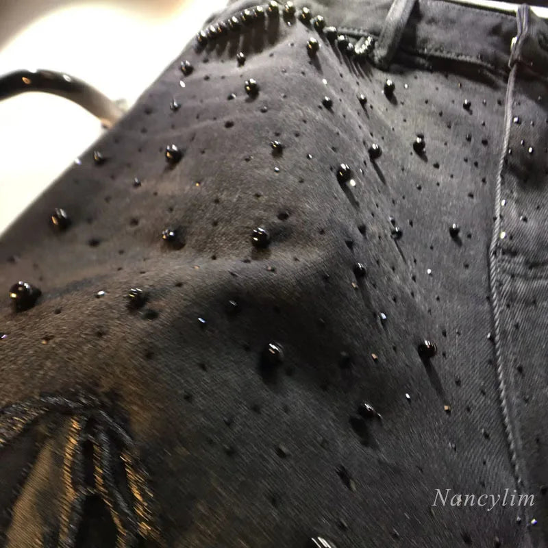 Jean en dentelle ajourée européenne 2025 pour femme, été, nouveau pantalon en denim noir à dentelle, perles industrielles lourdes, empiècements en denim à motif diamant, crochet