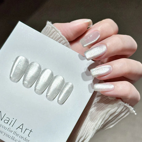 Vernis à ongles gel holographique à paillettes effet miroir blanc porcelaine, effet œil de chat, 10 ml, effet galactique magnétique, à dissoudre sous une lampe UV LED.