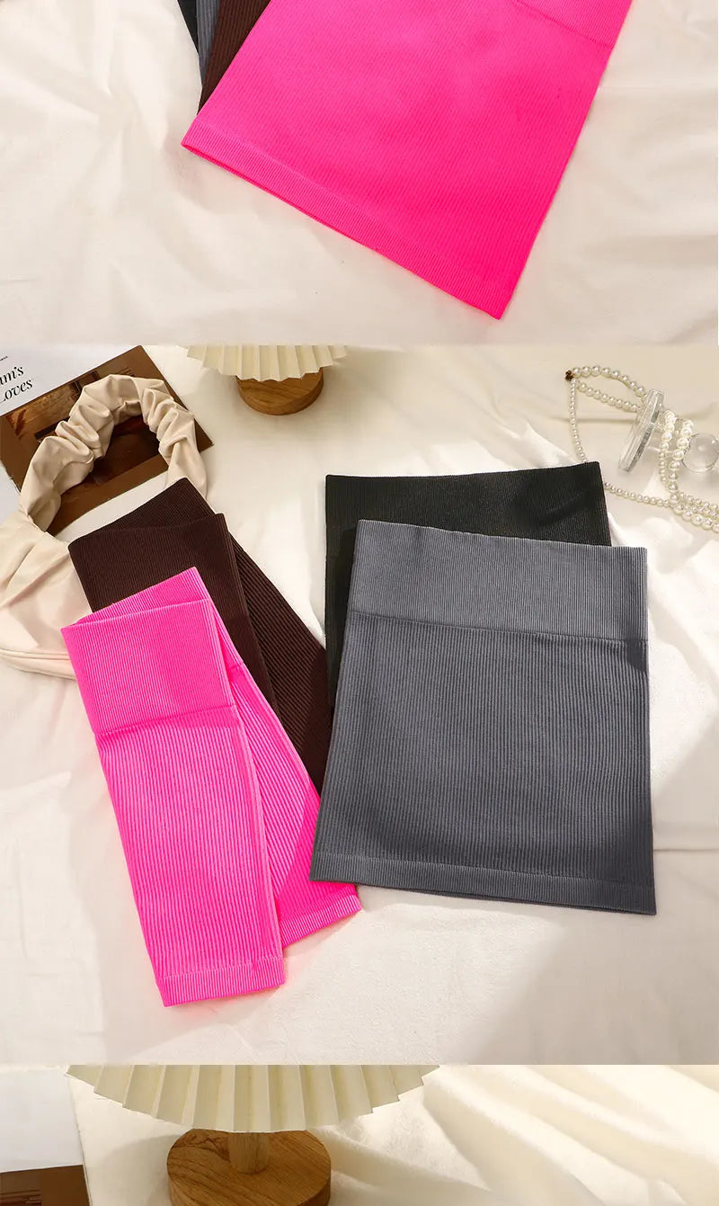 FINETOO Printemps Été Nouvelle Jupe Mini Taille Haute Élastique Noire Affinante en Tricot Court pour Femmes Professionnelles