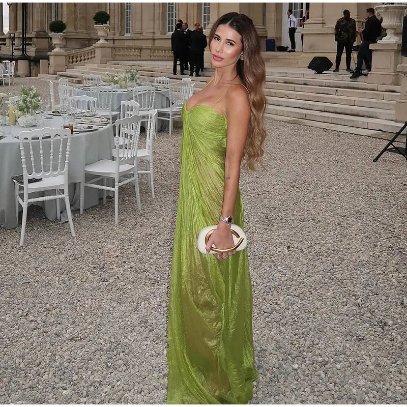 Vestidos de fiesta plisados ​​verdes 2026, nuevos vestidos de verano para mujer, sexys, sin hombros, sin espalda, con tirantes, vestidos largos lisos para mujer