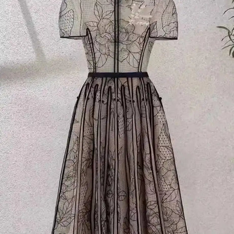 Robe DEAT élégante à col rond, broderie, patchwork de gaze, coupe trapèze, unie, robe de soirée femme printemps 2026, nouvelle mode 35Z927