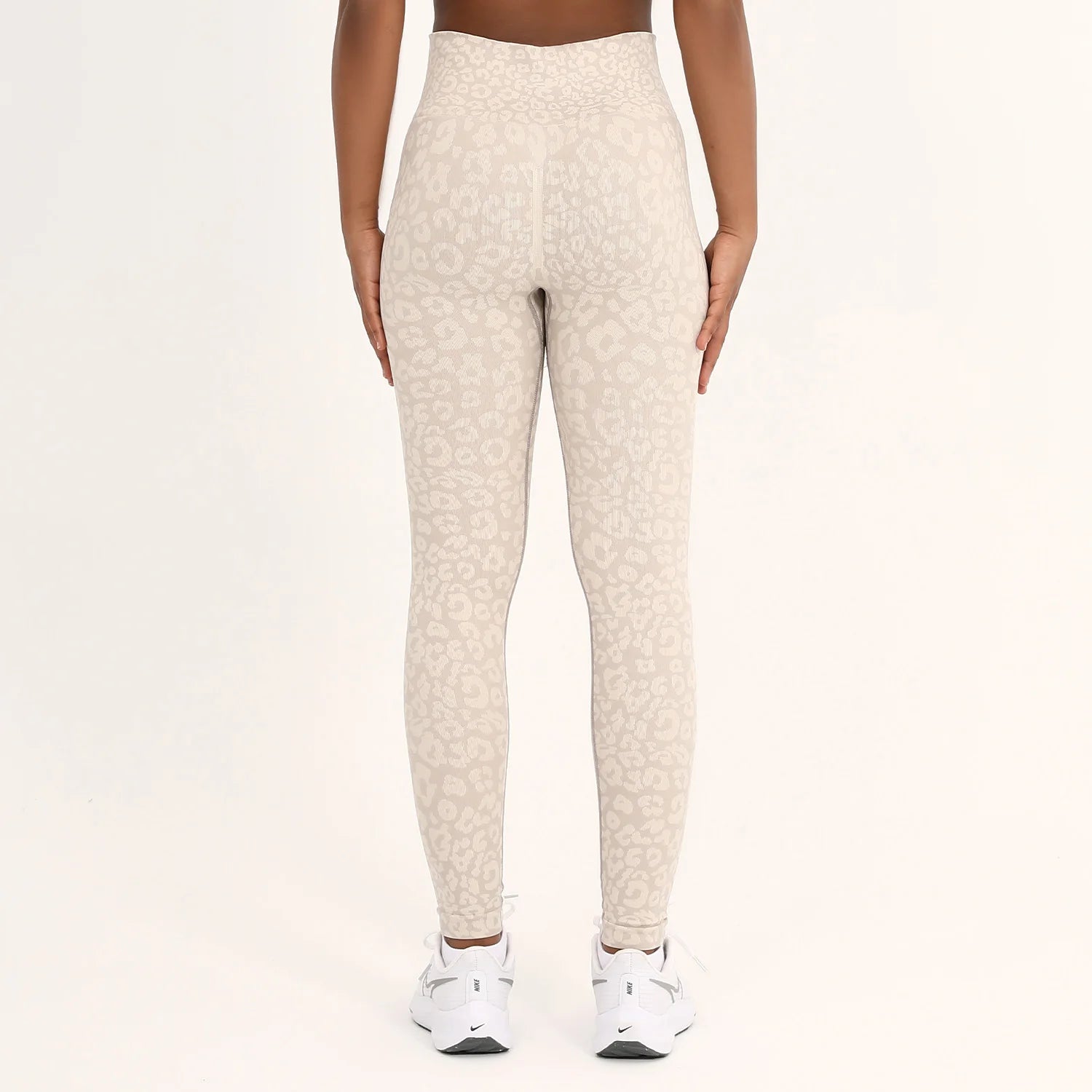 27/5000 Nouveaux pantalons de sport sans coutures, couleur pêche, taille haute, pour le yoga et les activités de plein air
