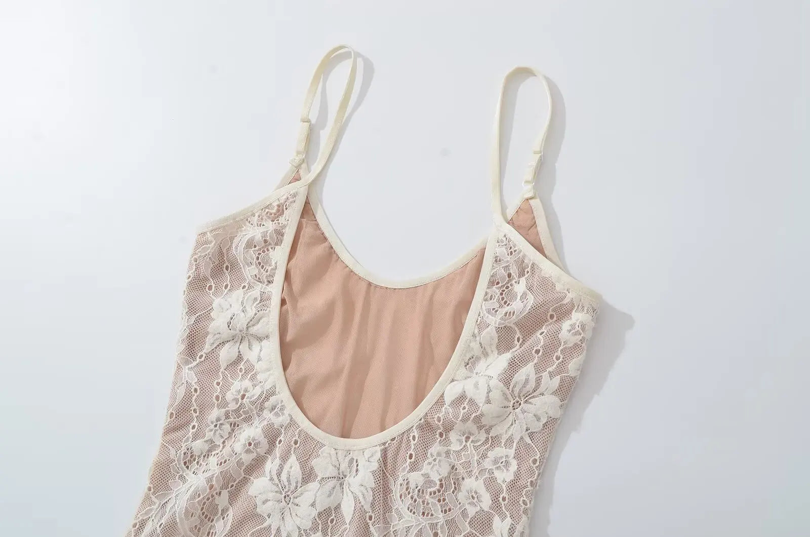 Body sexy transparente de encaje con forro, sin espalda, con tirantes finos, mono corto ajustado para mujer, monos ajustados, enterizos.