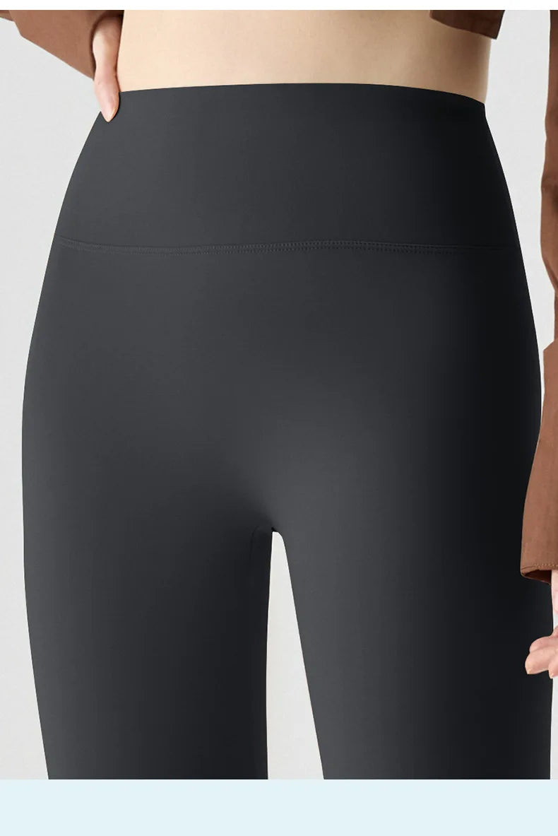 Leggings de sport et de fitness BIVIGAOS Printemps-Été, colorés, sans coutures, effet peau de requin, fins, élastiques et moulants.