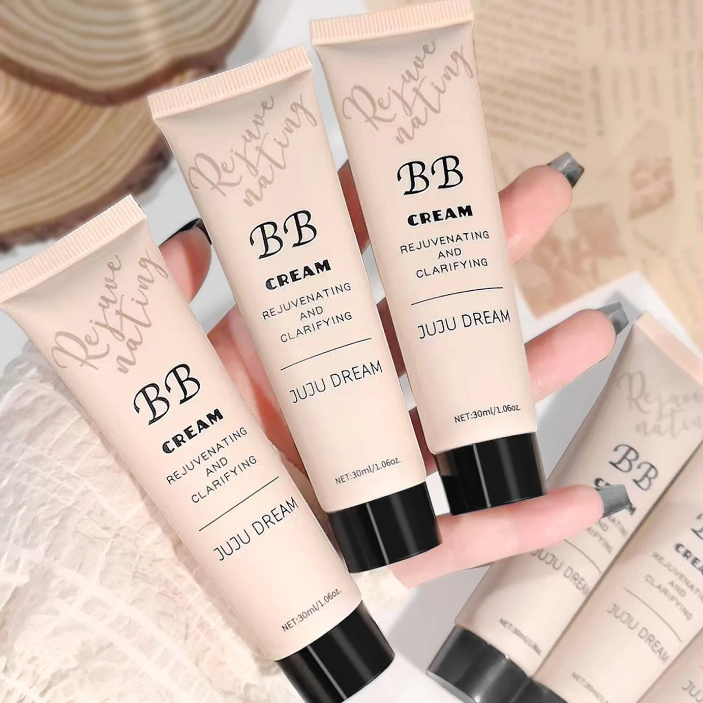 Crème BB, crème isolante, fond de teint liquide, hydratant, régulateur de sébum, maquillage longue tenue, lait, peau sèche, sans poudre