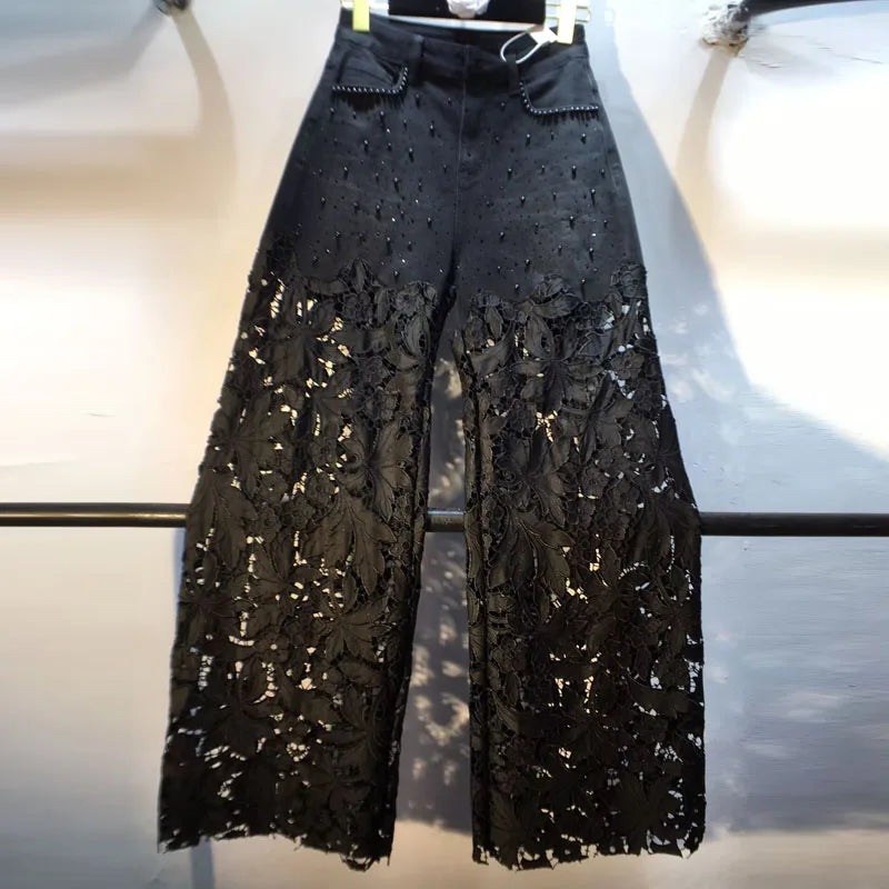 Jean en dentelle ajourée européenne 2025 pour femme, été, nouveau pantalon en denim noir à dentelle, perles industrielles lourdes, empiècements en denim à motif diamant, crochet