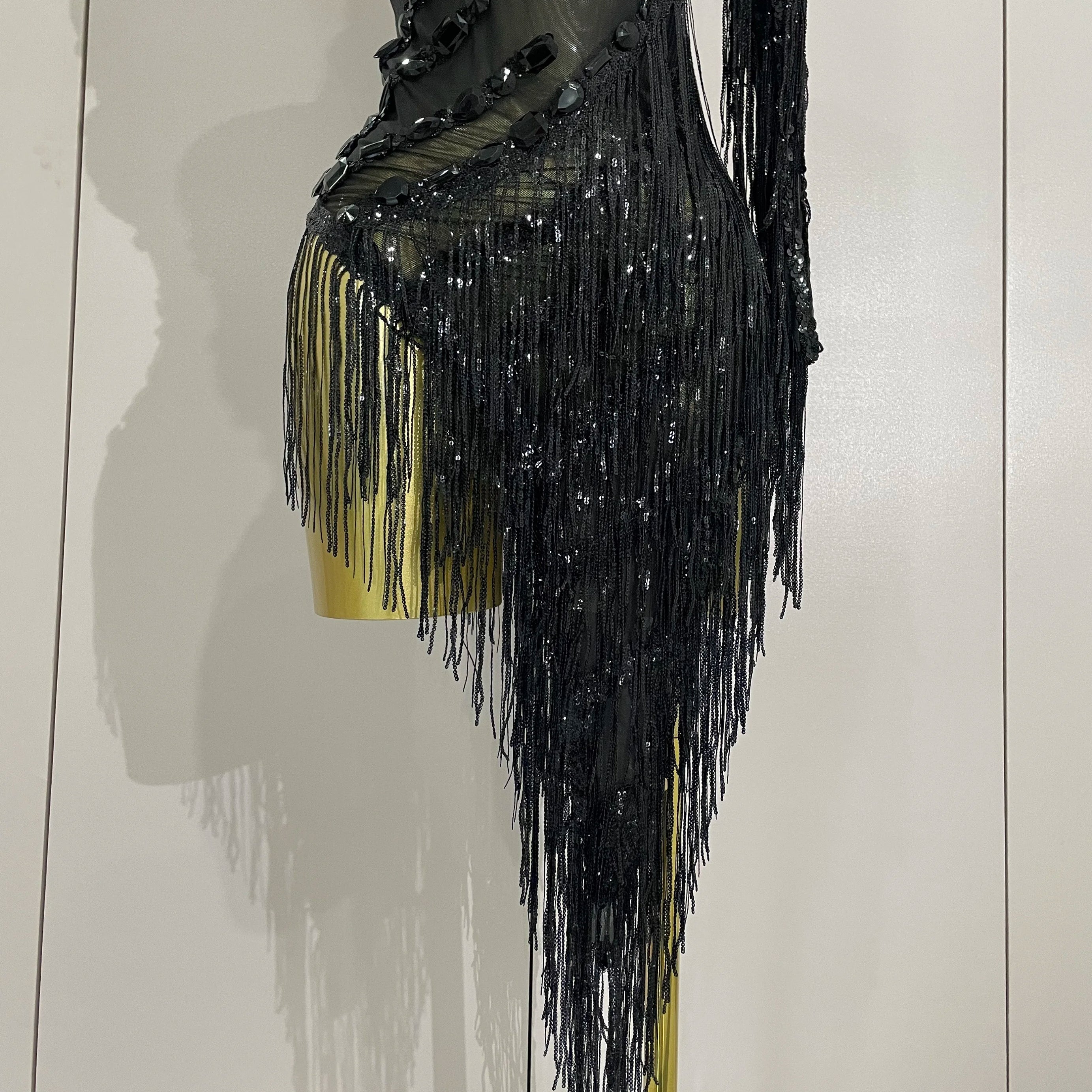 New Stage Costume Sparkly Rhinestones Tassel Sexy See-Through Dress Women One Shoulder Latin Dance Bars Nightclub Party Outfits