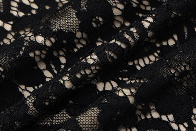 Robe mini moulante à bretelles en dentelle Dulzura été 2024 pour femme, style streetwear sexy, idéale pour les soirées et les clubs. Livraison directe. Vêtements style années 2000.