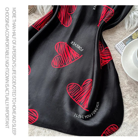Nuisette en satin à imprimé lèvres rouges pour la Saint-Valentin, mini-robe de nuit dos nu à col en V, vêtements de nuit pour femmes