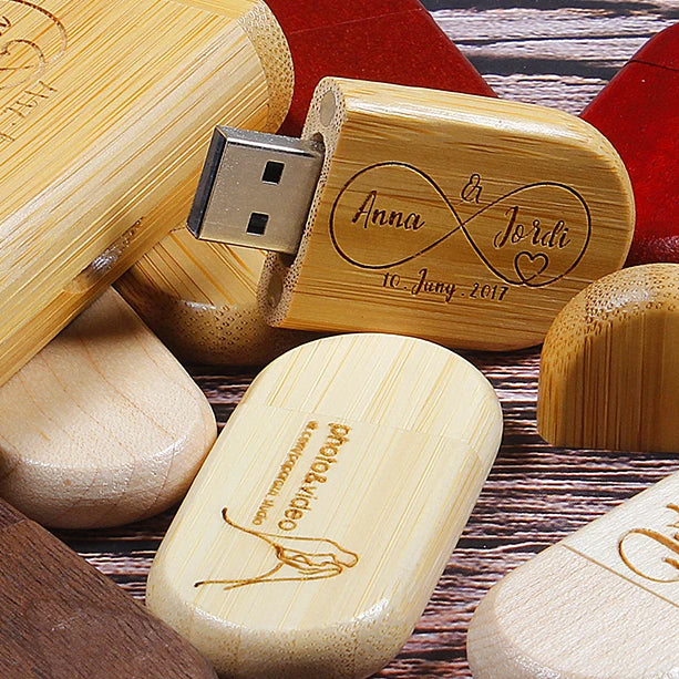 JASTER Lot de 10 clés USB 2.0 en bois (logo personnalisable) - 4 Go, 8 Go, 16 Go, 32 Go, 64 Go, 128 Go - Cadeau de mariage