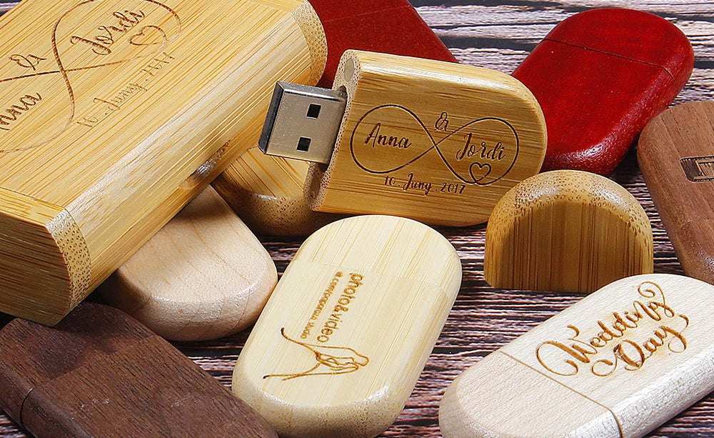 JASTER Lot de 10 clés USB 2.0 en bois (logo personnalisable) - 4 Go, 8 Go, 16 Go, 32 Go, 64 Go, 128 Go - Cadeau de mariage
