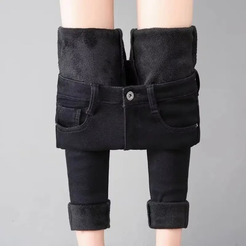 Pantalones vaqueros ajustados de cintura alta para mujer, forrados de felpa, gruesos y cálidos, estilo nuevo, versátiles, tipo lápiz, casuales y cómodos.