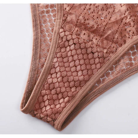 TERMEZY Culotte en dentelle sexy pour femme, taille basse, sous-vêtement transparent, string uni, lingerie douce et séduisante