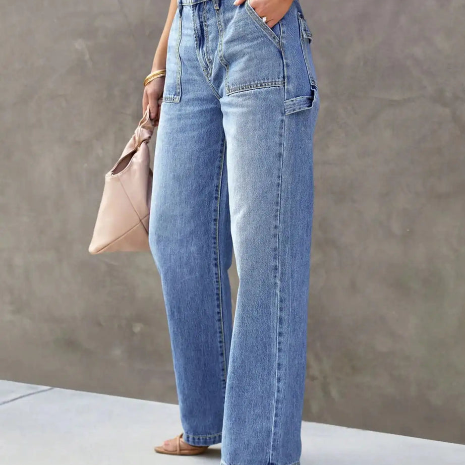 Jean bleu clair à jambes larges et jambes droites pour femme - Un pantalon en denim élégant et confortable pour un look tendance sans effort
