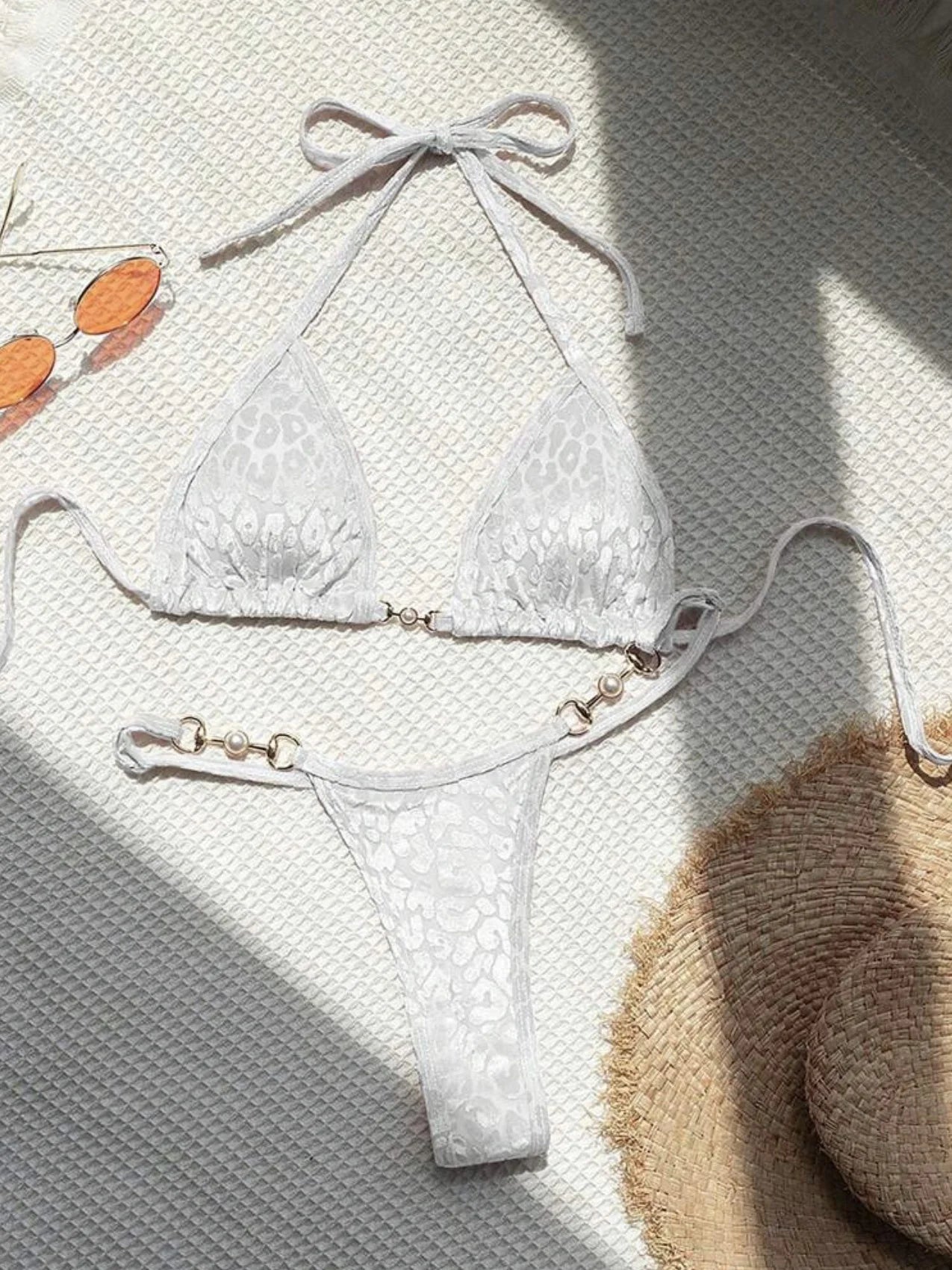 Micro bikini rose brillant 2025 Femme Sexy PU Perles Push-up String Maillot de bain été Maillot de bain bandage vacances