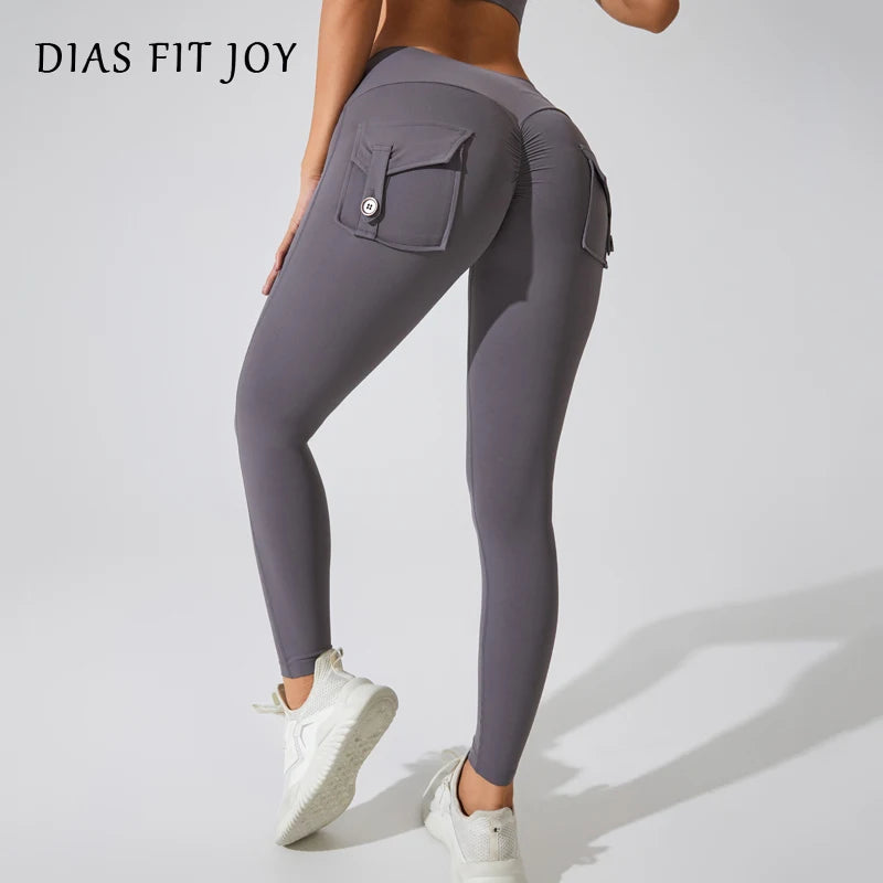 Pantalon de yoga en nylon DIAS FIT JOY, avec poches arrière, effet push-up, respirant et sans coutures apparentes.