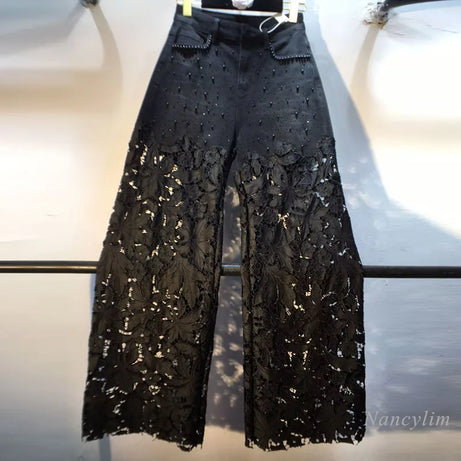 Jean en dentelle ajourée européenne 2025 pour femme, été, nouveau pantalon en denim noir à dentelle, perles industrielles lourdes, empiècements en denim à motif diamant, crochet