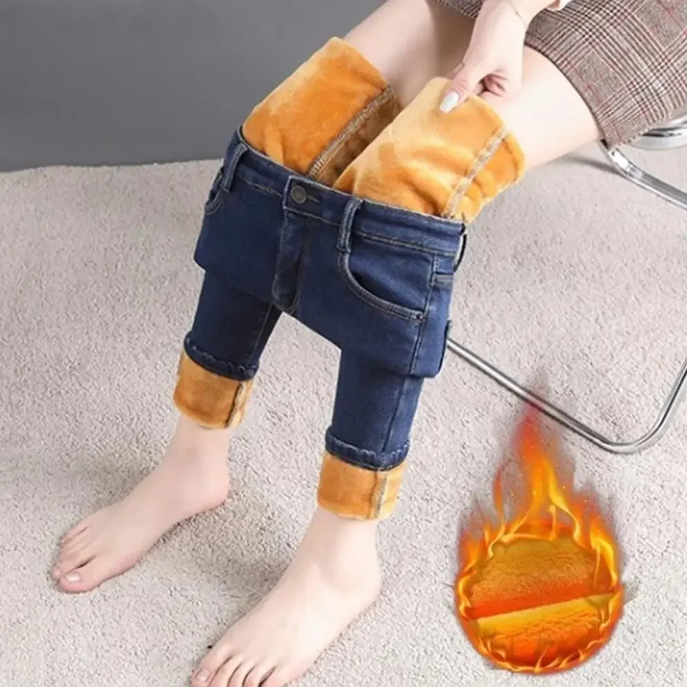 Pantalones vaqueros ajustados de cintura alta para mujer, forrados de felpa, gruesos y cálidos, estilo nuevo, versátiles, tipo lápiz, casuales y cómodos.