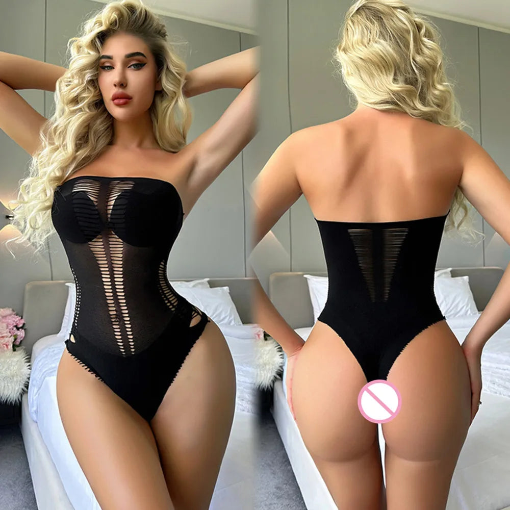 Nouvelle tenue de soirée tendance : body sexy en résille transparente ajourée, combinaison moulante et érotique.