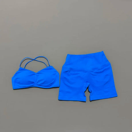 Ensemble de sport HISTELLO Vision 2 pièces pour femme : soutien-gorge de yoga à bretelles, short froncé, tenue de fitness et ensemble de yoga sans coutures.