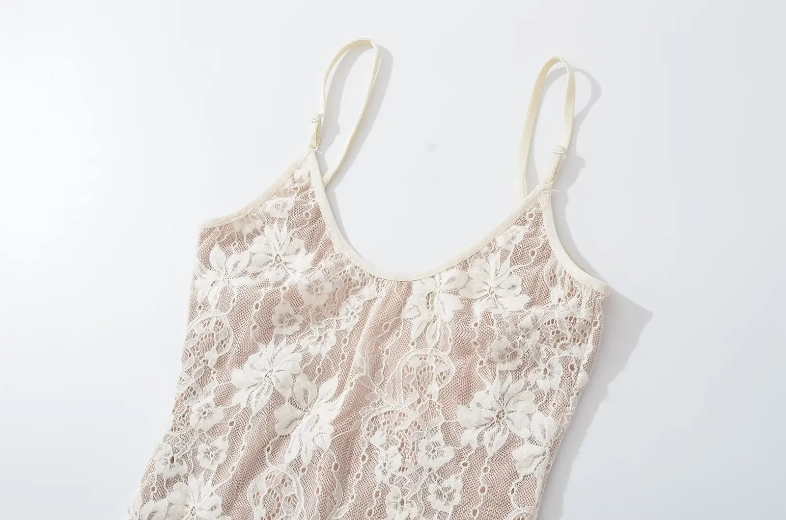 Body sexy transparente de encaje con forro, sin espalda, con tirantes finos, mono corto ajustado para mujer, monos ajustados, enterizos.