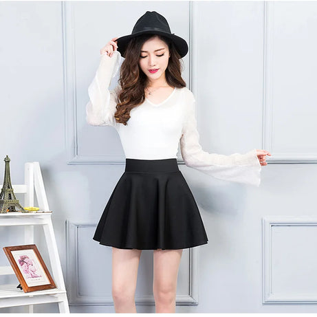Nouvelle jupe plissée coréenne taille haute, fine et élastique, noire.